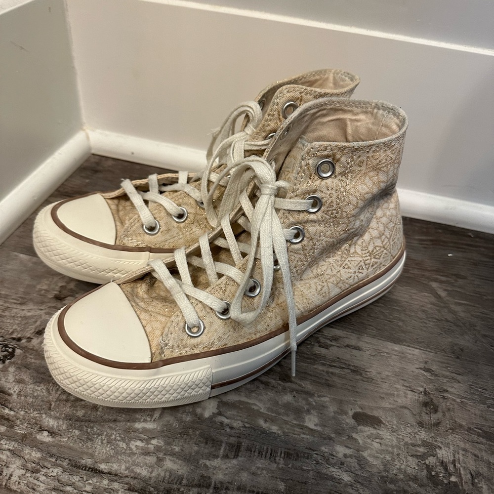 White Gold sparkly pattern converse